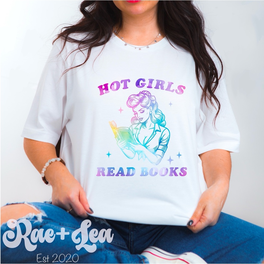 Hot Girls Read Books T-Shirt